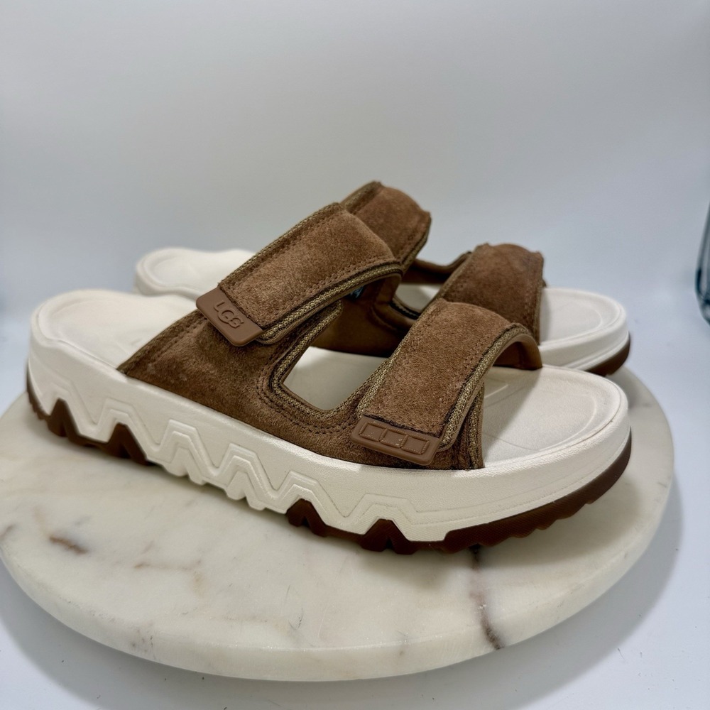 UGG 1167497 Captrail Strap Slide Sandal Chestnut Brown Platform Women's Size 11